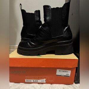 2020 Black Croc Textured Platform Boots
